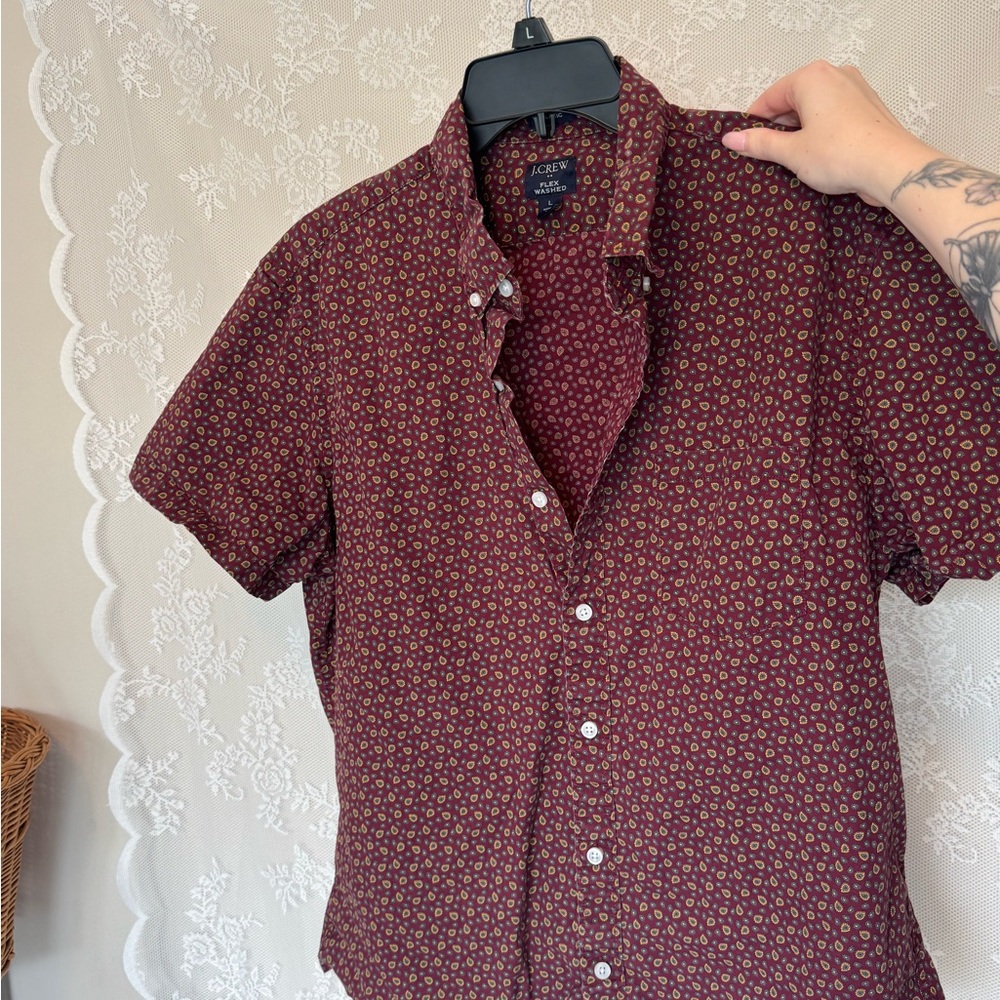 J. Crew Red Casual Button Down Shirt with Sophisticated Print